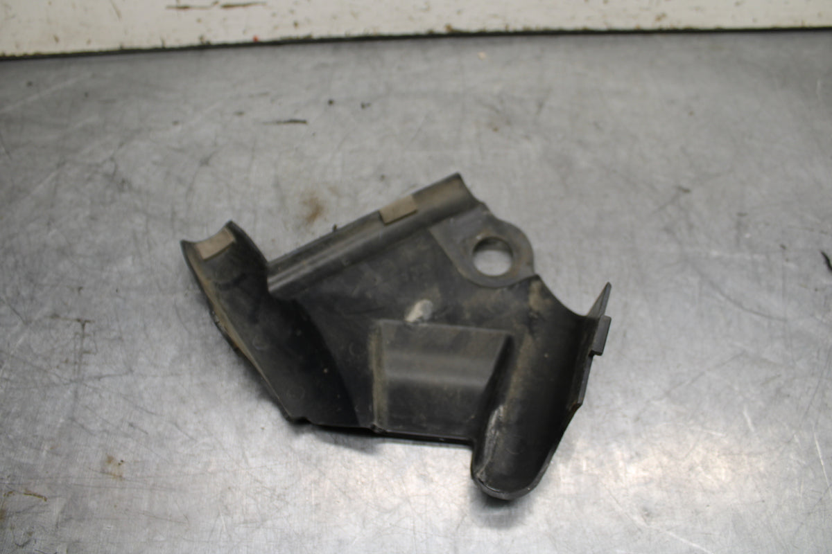 99-00 YAMAHA V STAR 1100 LEFT FRAME COVER COWL BB711