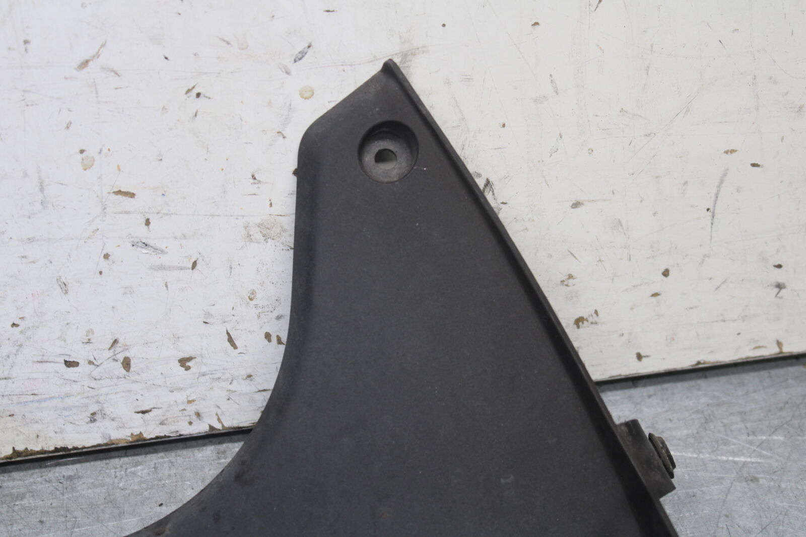 09-12 KAWASAKI NINJA ZX6R FRONT LOWER INNER EXHAUST V FAIRING COWL GUARD BB698