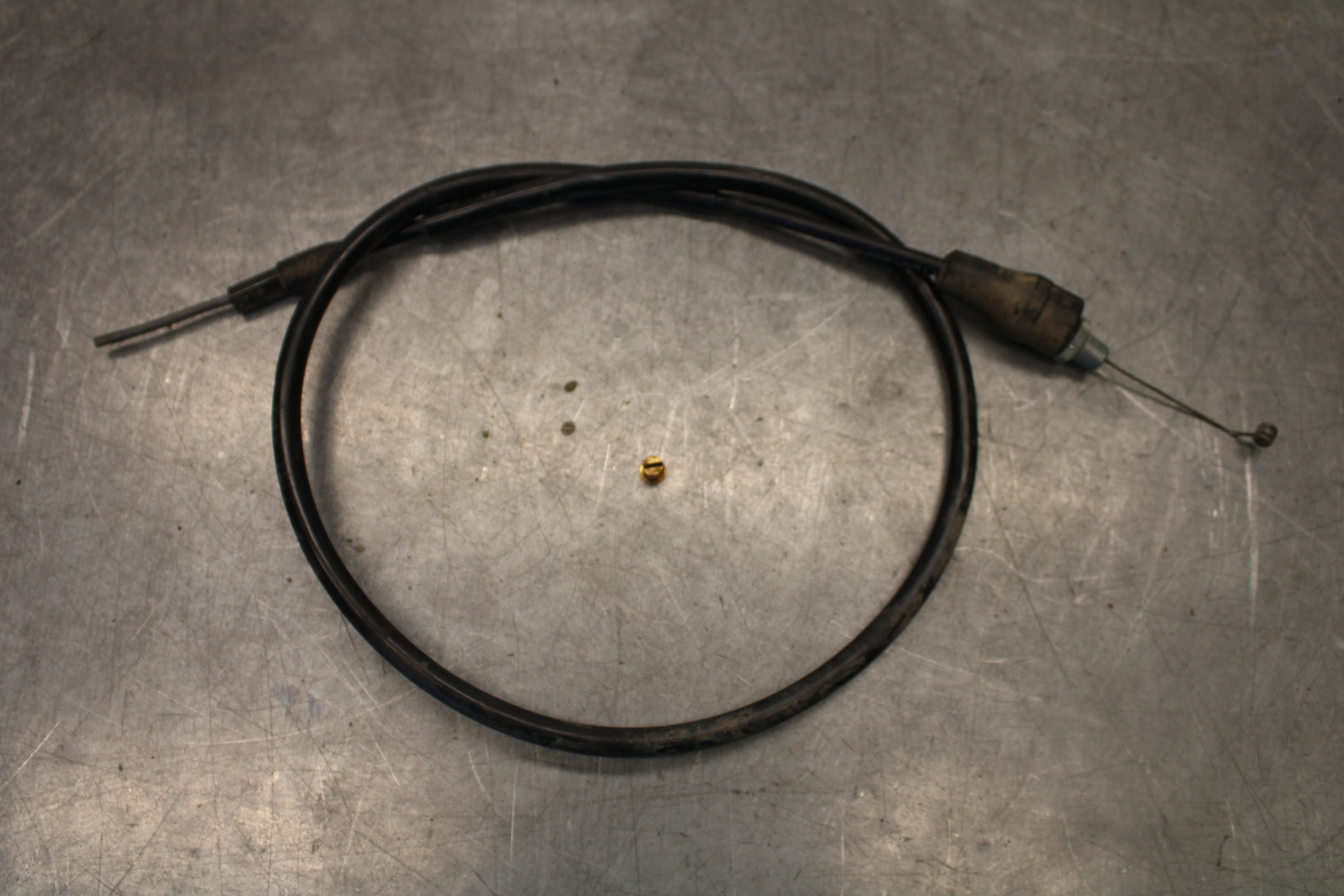 2004 Yamaha Raptor 660R YFM660R THROTTLE CABLE LINE BB695