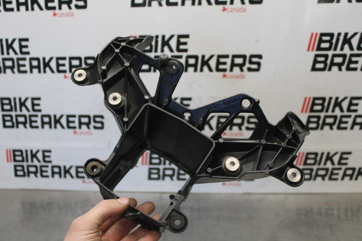 10-11 BMW S1000RR UPPER FAIRING MIRROR GAUGES STAY BRACKET BB941