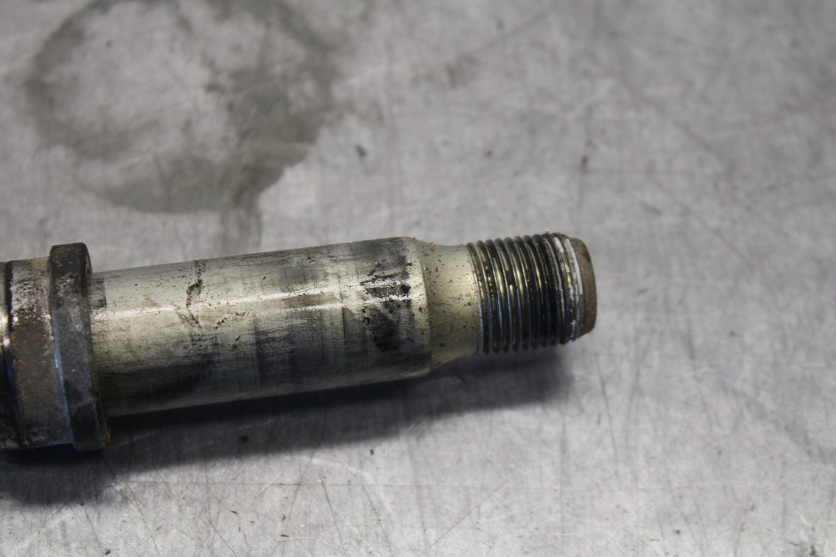 07-09 YAMAHA FZ6 FRONT WHEEL RIM AXLE PIVOT BOLT BB713