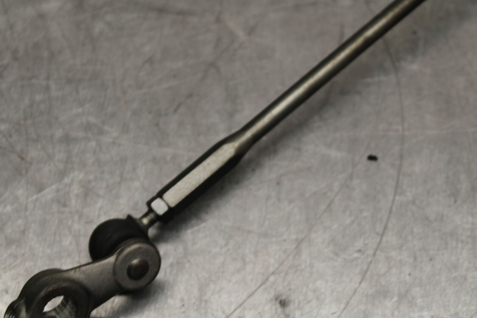06-07 SUZUKI GSXR 600 SHIFTER LINKAGE SHIFT LINK PEDAL BB737
