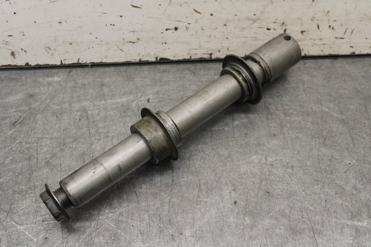 04-12 HONDA ST1300A FRONT WHEEL RIM AXLE PIVOT BOLT BB669