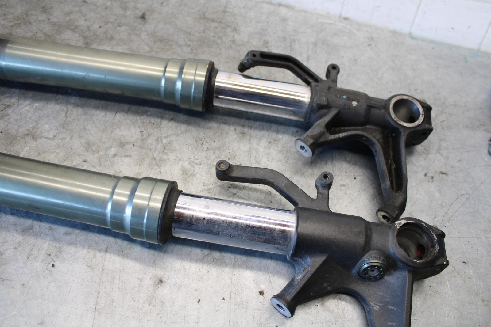 09-12 KAWASAKI NINJA ZX6R FRONT FORKS SHOCK SUSPENSION SET PAIR BB544