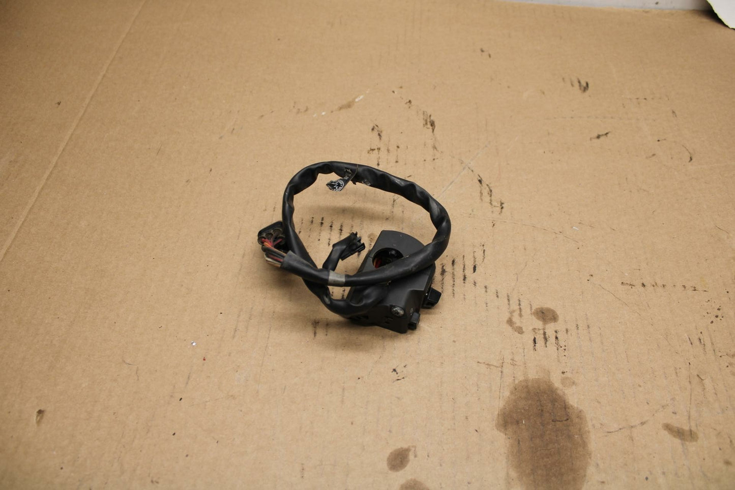 07-08 KAWASAKI NINJA ZX6R RIGHT CLIP ON HANDLE KILL OFF START SWITCH BB274b