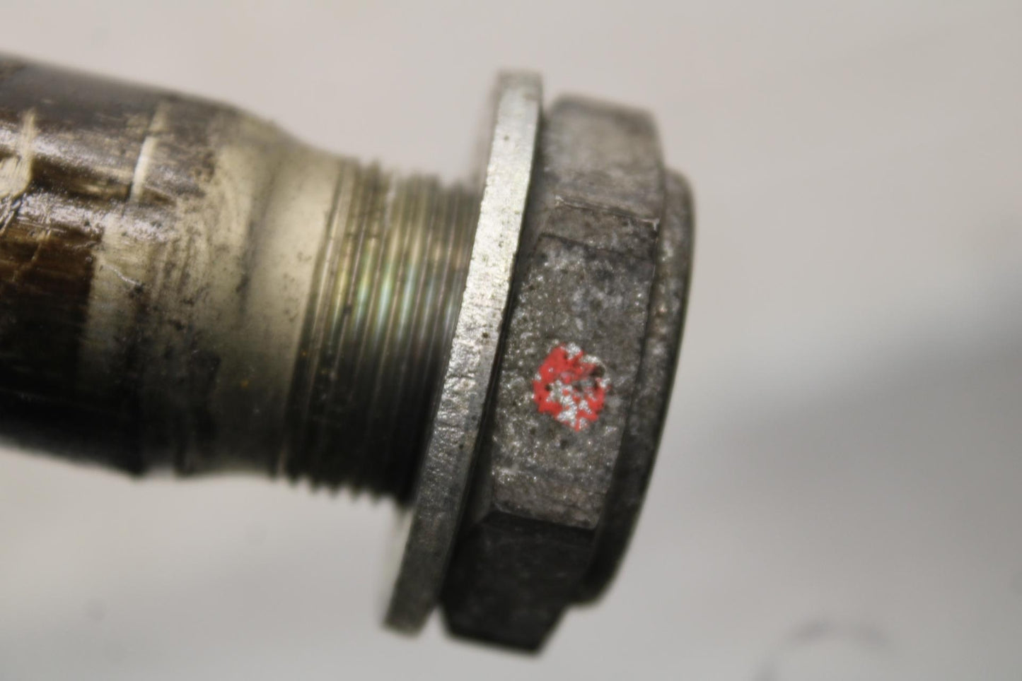 2008 Suzuki GSXR600 REAR AXLE BACK WHEEL RIM PIVOT BOLT AXEL 64711-49G00 BB593