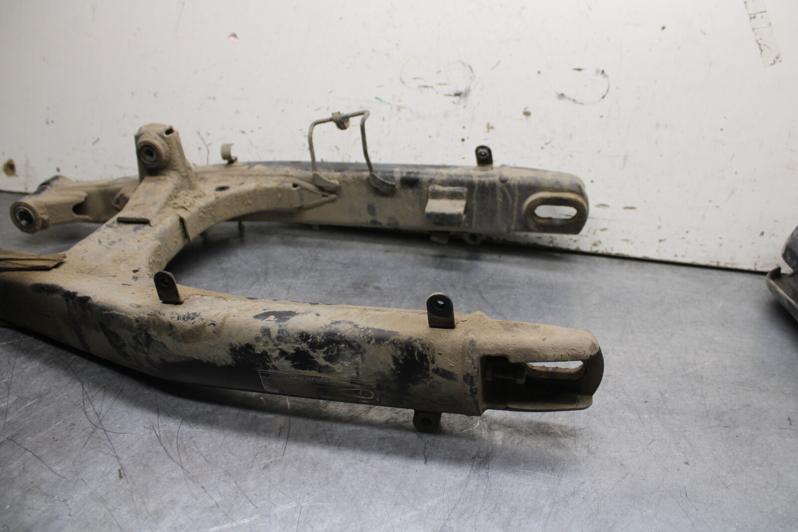 16-17 KAWASAKI VULCAN S 650 EN650 ABS REAR SWINGARM SUSPENSION ARM BB731