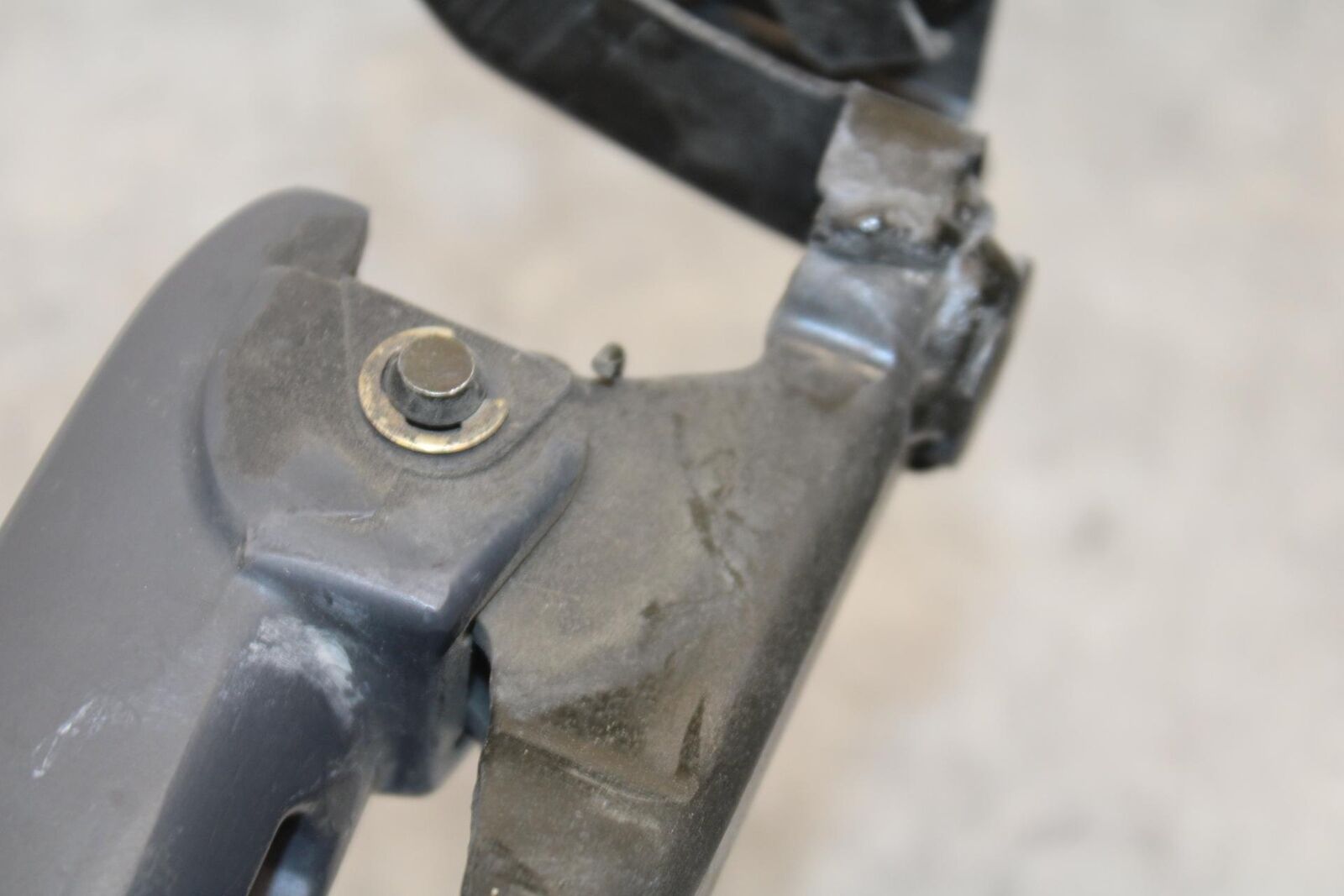 2001 Honda ST1100 LEFT PASSENGER REAR SEAT GRAB BAR HANDLE BB89