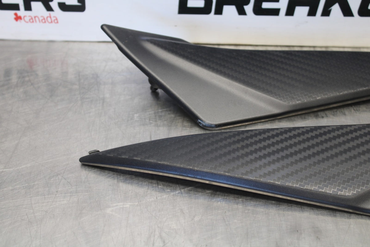 18 SUZUKI GSXR750 RIGHT LEFT GAS FUEL TANK PANELS COVERS TRIM SET COWLS  BB891