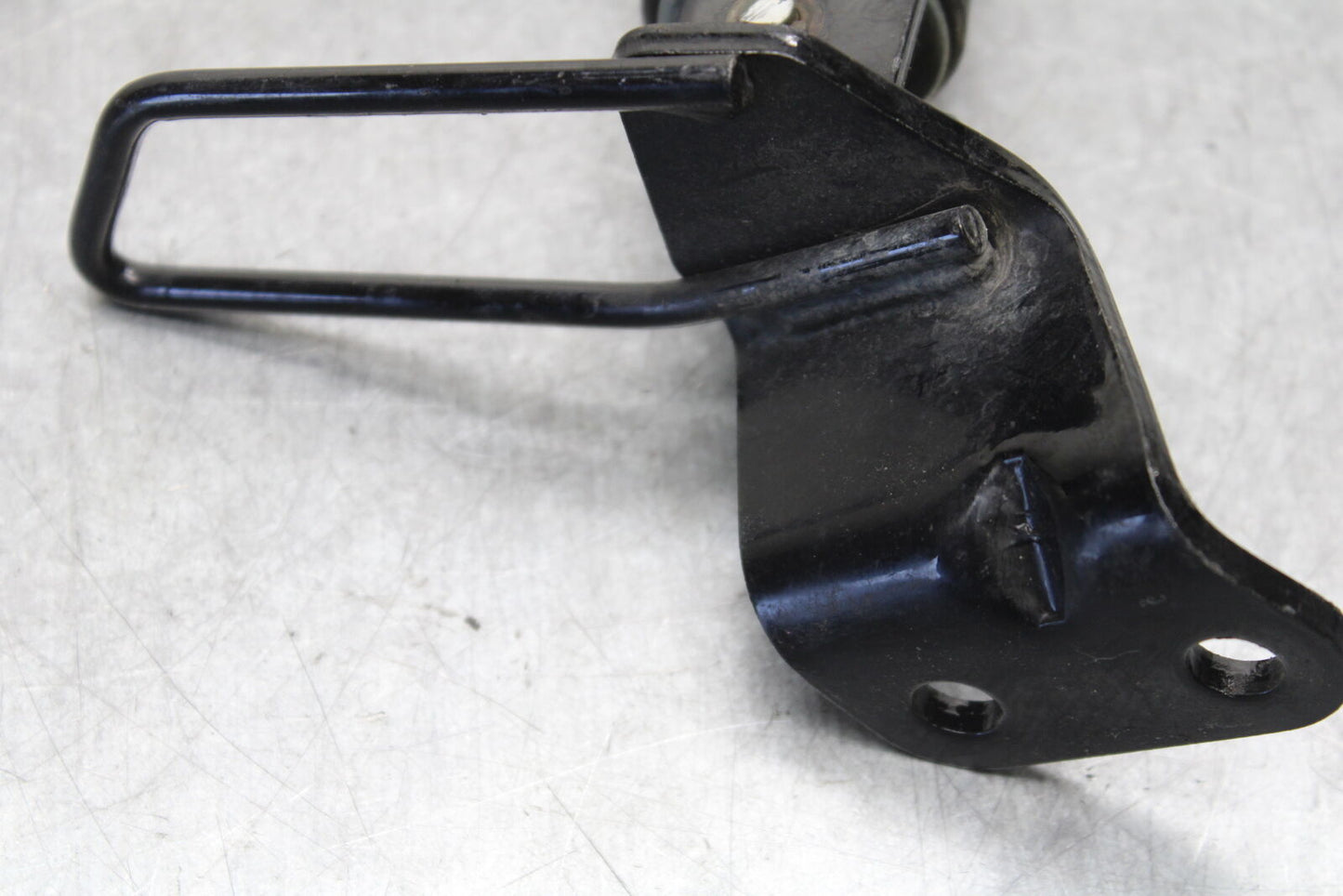 05-06 SUZUKI BOULEVARD M50 REAR PASSENGER FOOT STEP PEG BB671