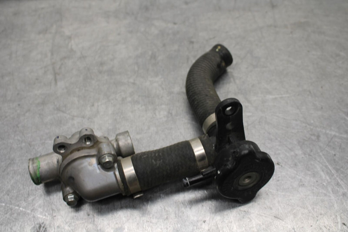 15-16 KAWASAKI EX300 THERMOSTAT ENGINE COOLANT WITH HOUSING BB635