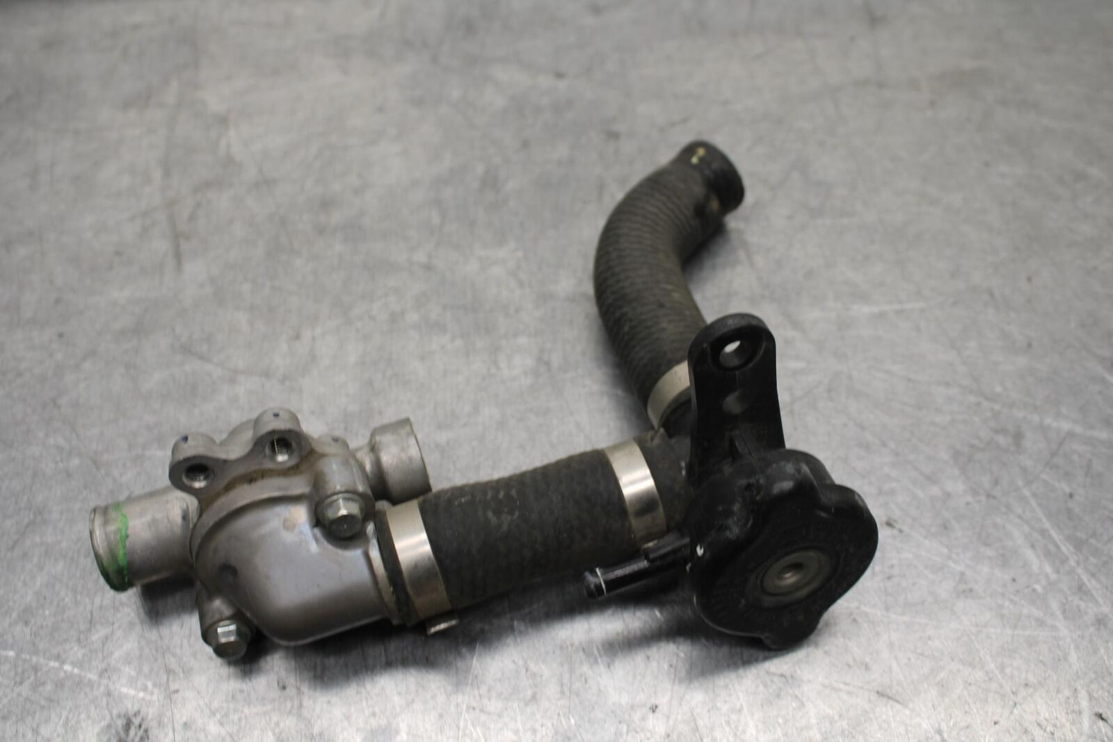 15-16 KAWASAKI EX300 THERMOSTAT ENGINE COOLANT WITH HOUSING BB635