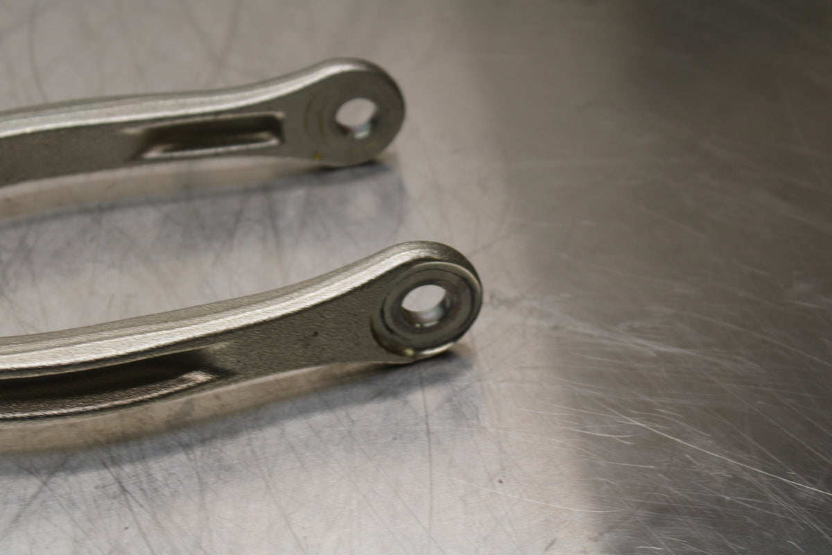 23-24 KAWASAKI NINJA ZX14R NEW!! REAR DOGBONE SHOCK LINKAGE LINK BB141