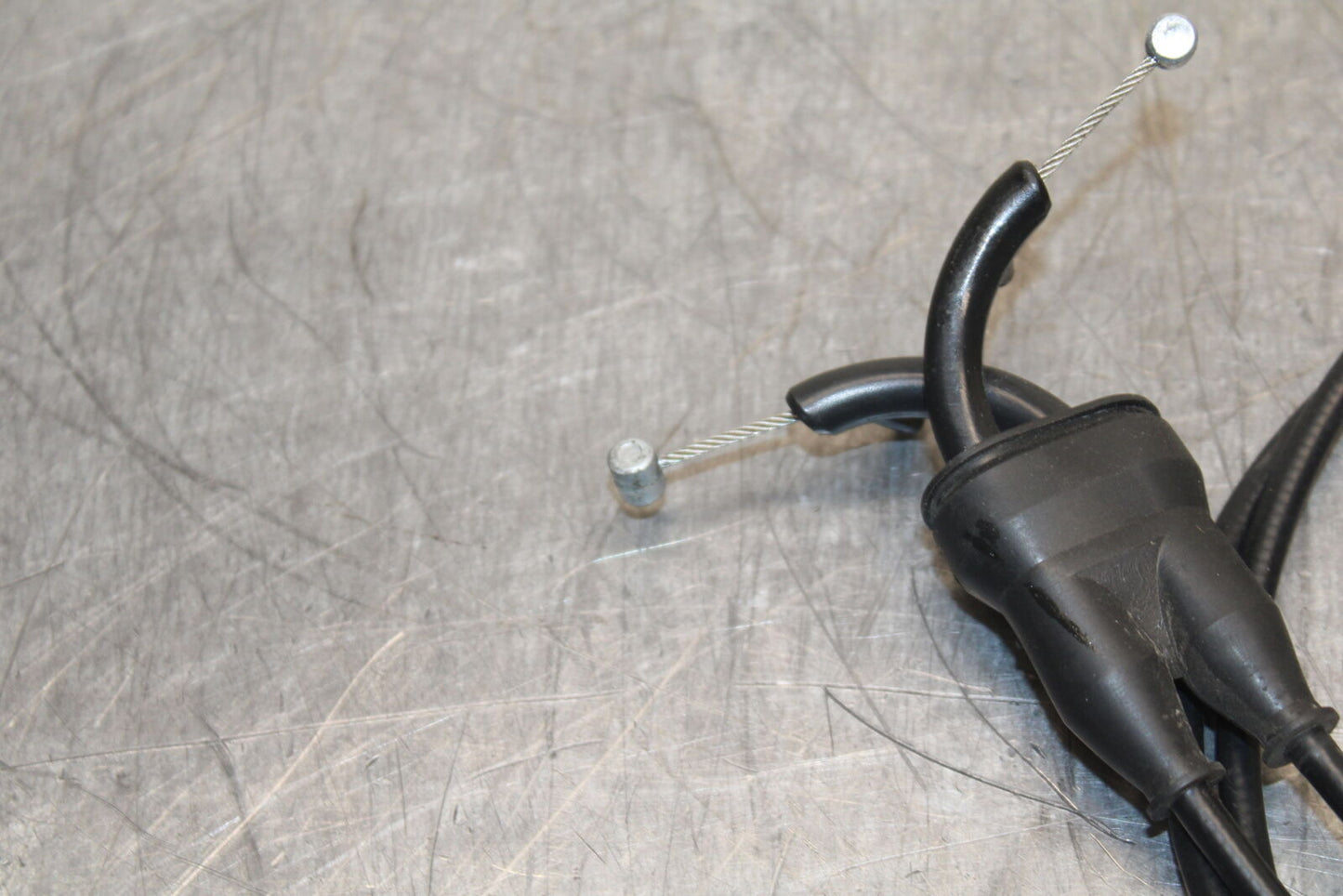 09-12 KAWASAKI NINJA ZX6R THROTTLE CABLE LINE HOUSING GUIDE BB110