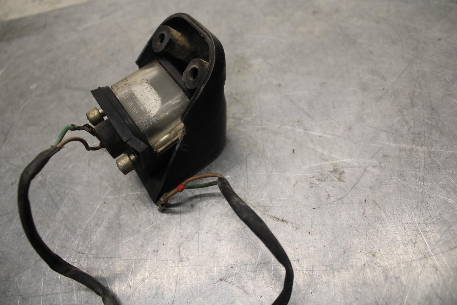 1984 Honda Interceptor 750 VF750F LICENSE PLATE LIGHT BB38