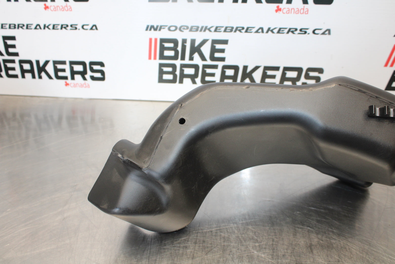 23-24 KAWASAKI NINJA ZX14R NEW!! RIGHT LEFT AIR INTAKE DUCTS BB169