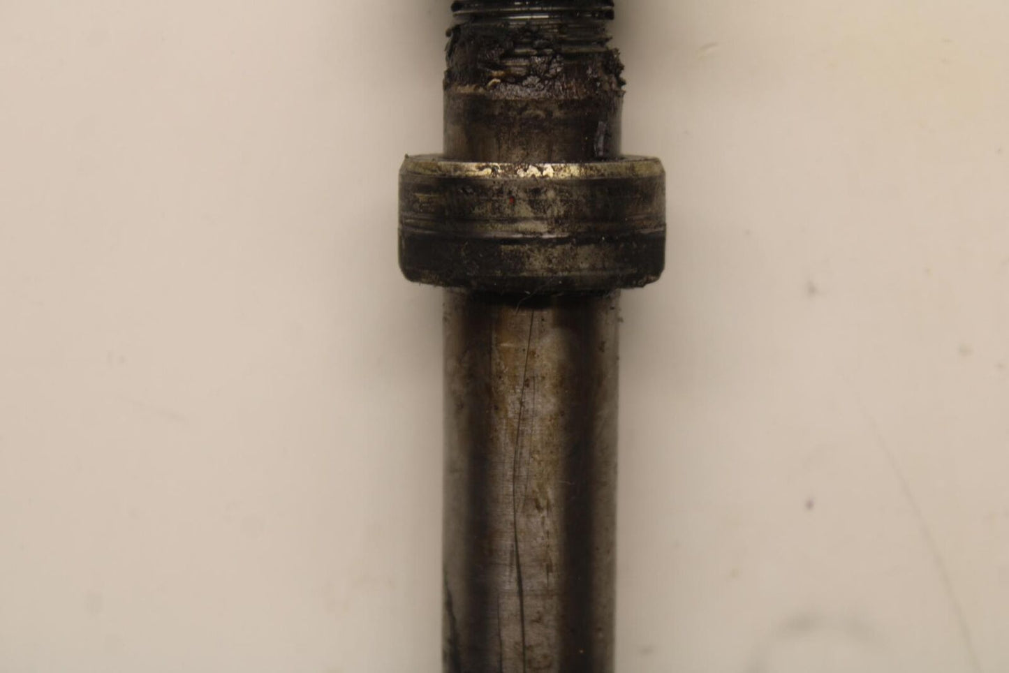 2001 Honda ST1100 REAR AXLE BACK WHEEL RIM PIVOT BOLT AXEL BB89