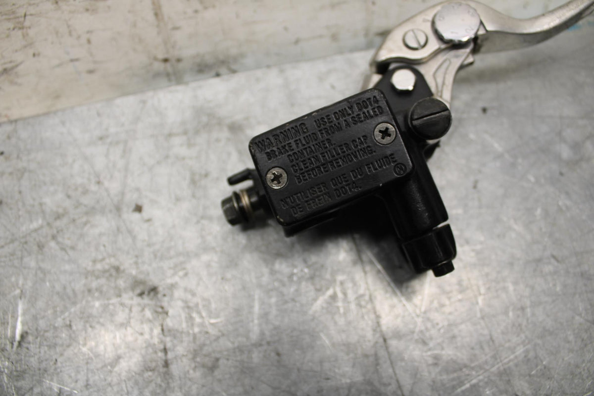 2016 Honda CBR500R FRONT BRAKE MASTER CYLINDER BB45