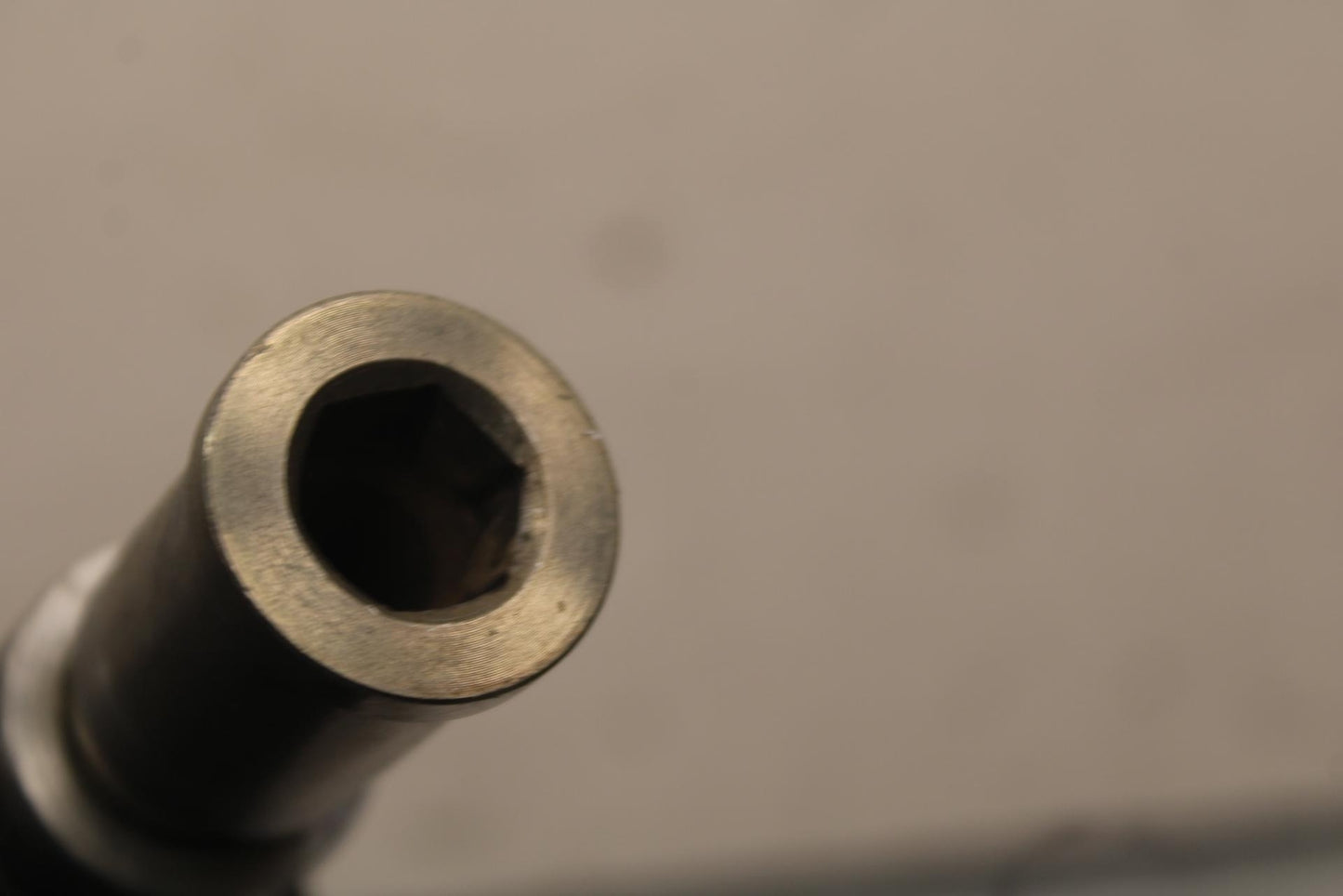 12-17 KAWASAKI ER-6N Z650 FRONT WHEEL RIM AXLE PIVOT BOLT BB607