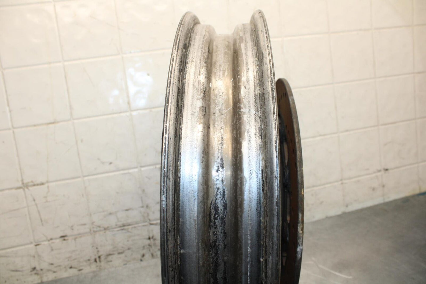 1979 Yamaha XS1100 REAR WHEEL AND ROTOR BACK BRAKE DISC BB572