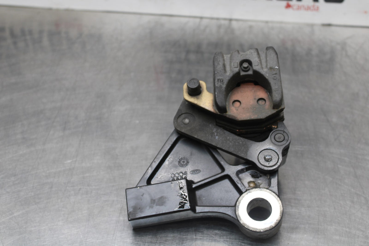06-07 KAWASAKI NINJA 650R EX650A REAR BACK BRAKE CALIPER W MOUNT BRACKET BB774