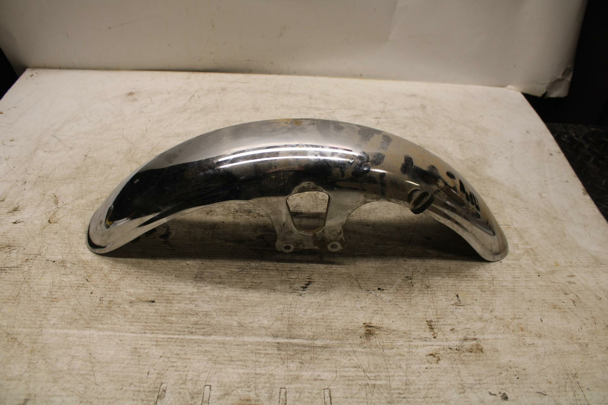 81 YAMAHA XS1100 FRONT WHEEL FENDER BB377