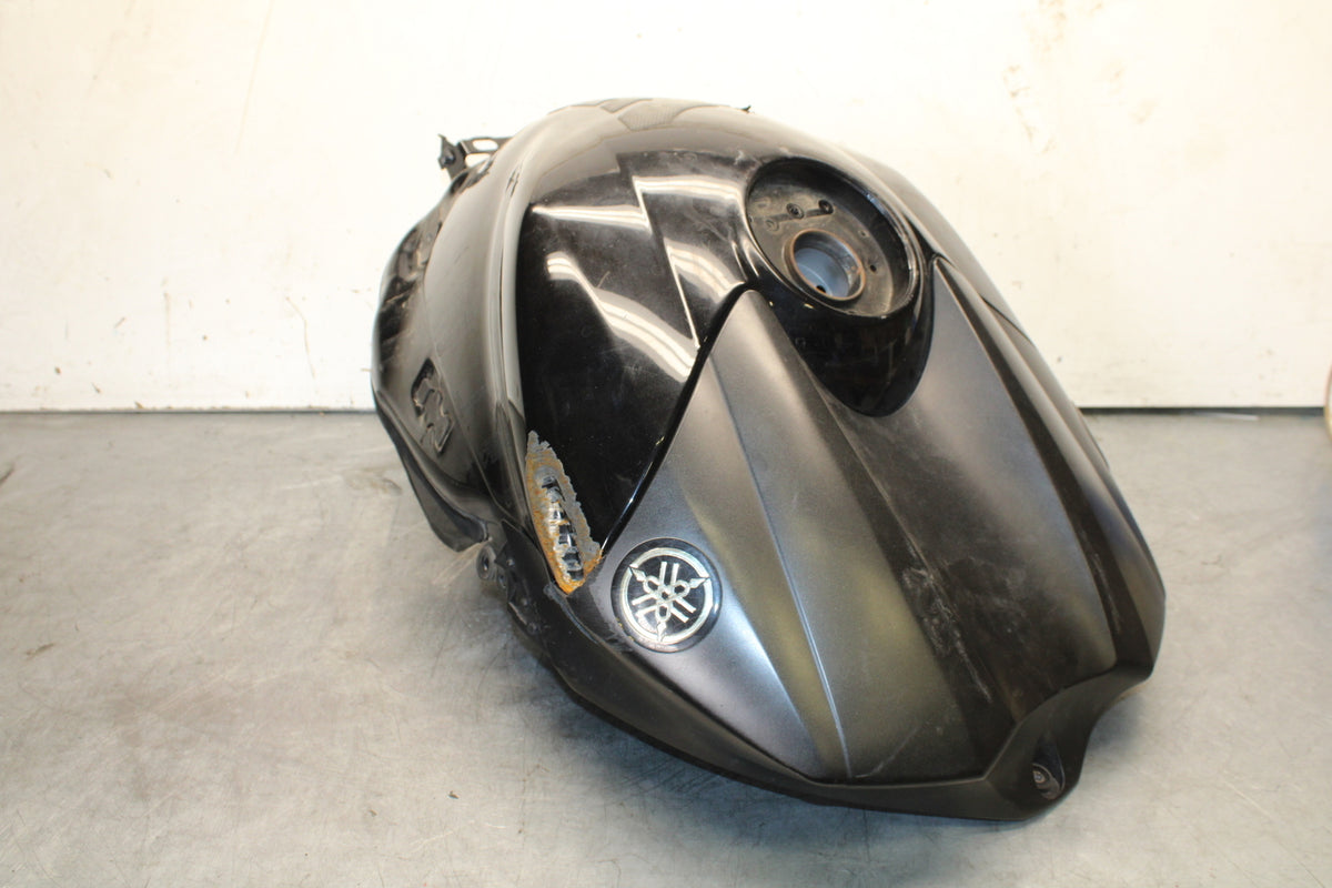 04-06 YAMAHA YZF R1 GAS TANK FUEL CELL PETROL RESERVOIR BB659