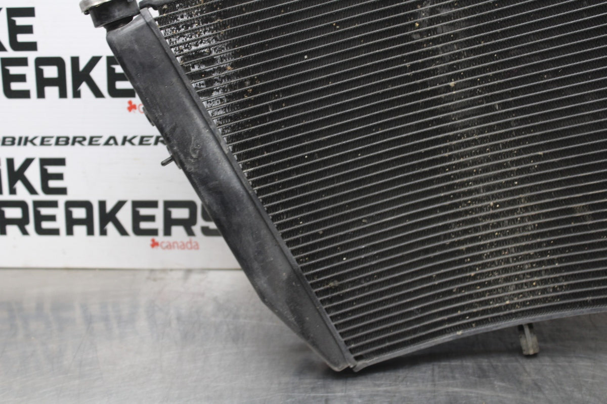 08-10 SUZUKI GSXR 600 ENGINE RADIATOR MOTOR COOLER COOLING RADIATER BB835