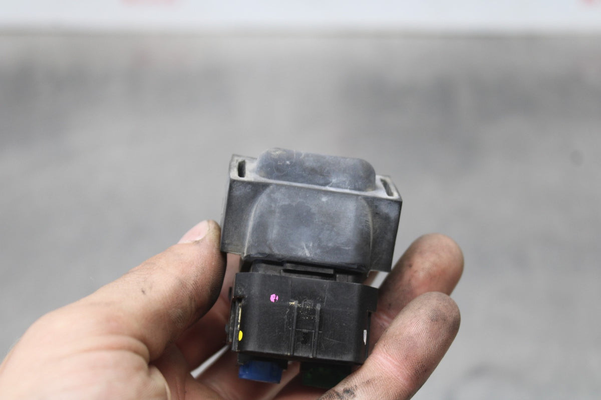 13-18 KAWASAKI NINJA ZX6R ENGINE STARTER RELAY STARTING MOTOR SWITCH BB908
