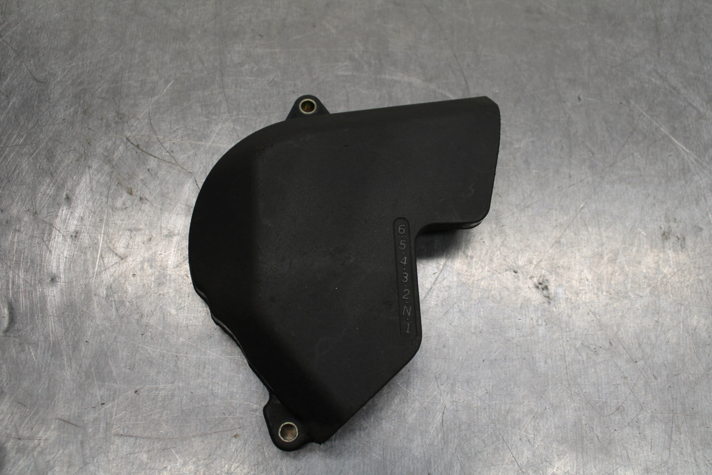 03-04 HONDA CBR600RR ENGINE SPROCKET COVER BB134