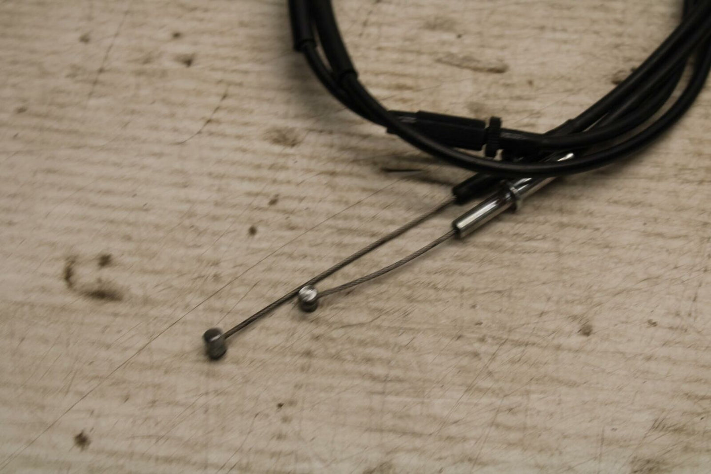 13-18 KAWASAKI NINJA ZX6R THROTTLE CABLE LINE HOUSING GUIDE BB304