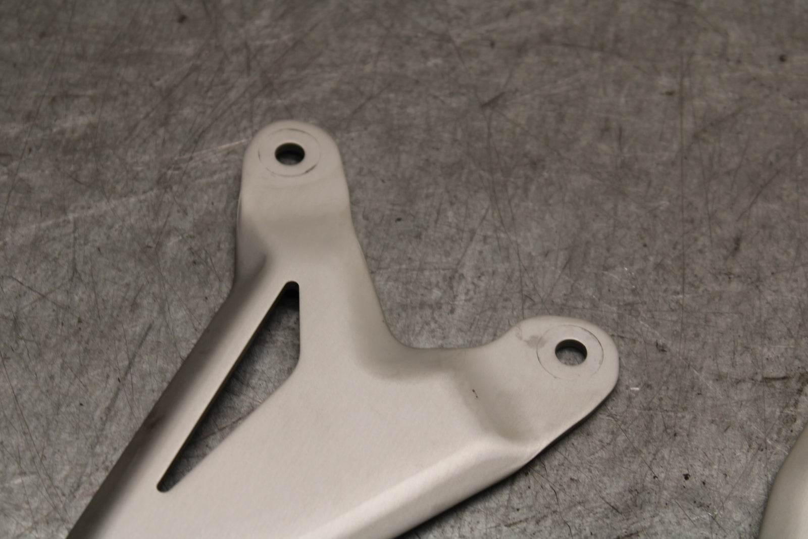 18-23 KAWASAKI NINJA 400 REARSET REAR SET HEEL GUARD COVER BB660 