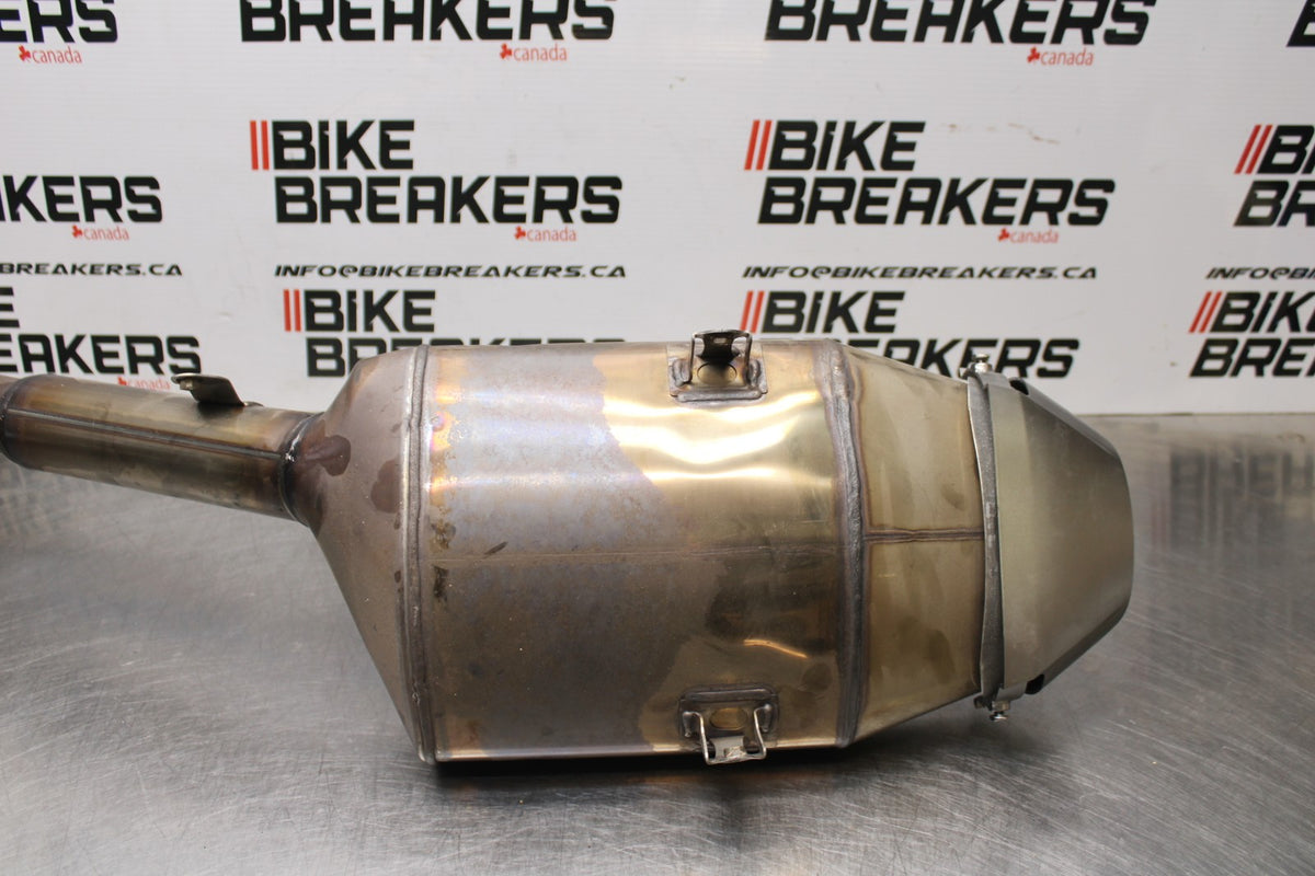 13-24 HONDA CBR600RR EXHAUST PIPE MUFFLER SLIP ON CAN SILENCER BB772