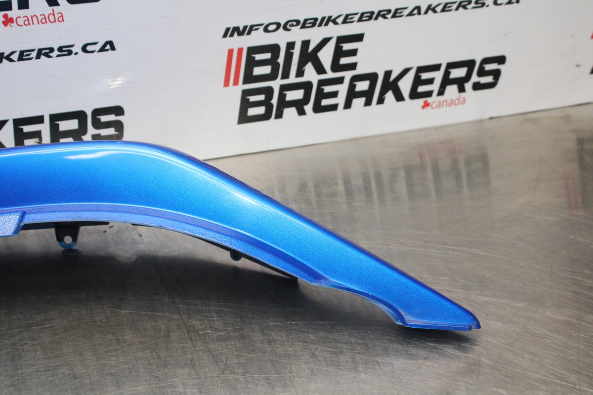 06-07 KAWASAKI NINJA 650R EX650A RIGHT REAR BACK TAIL FAIRING COWL SHROUD BB774