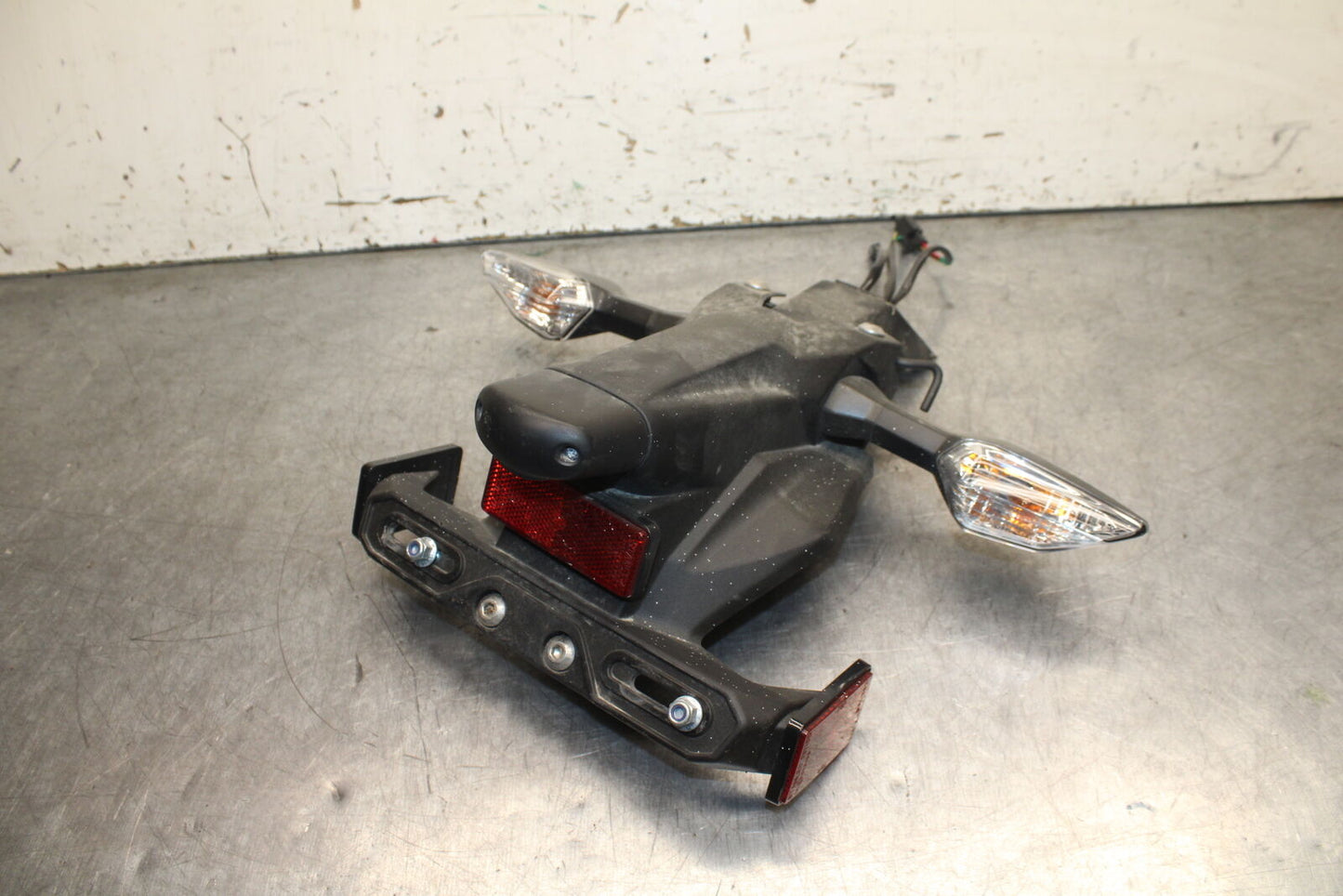 18-23 KAWASAKI NINJA 400 EX400 ABS REAR BACK FENDER MUD GUARD BB747