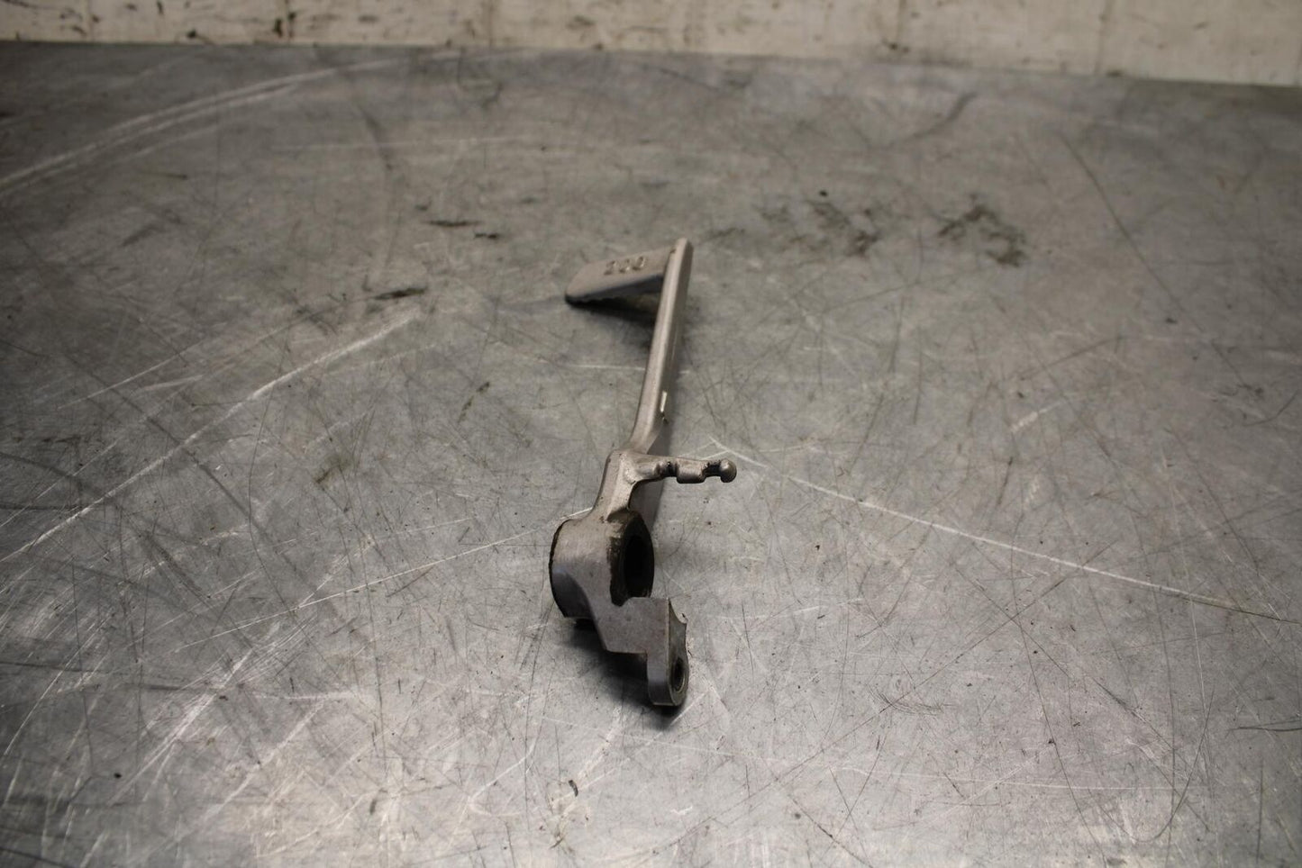 2008 Yamaha YZF R6 RIGHT REARSET BRAKE FOOT PEDAL 2C0-27211-00-00 BB521