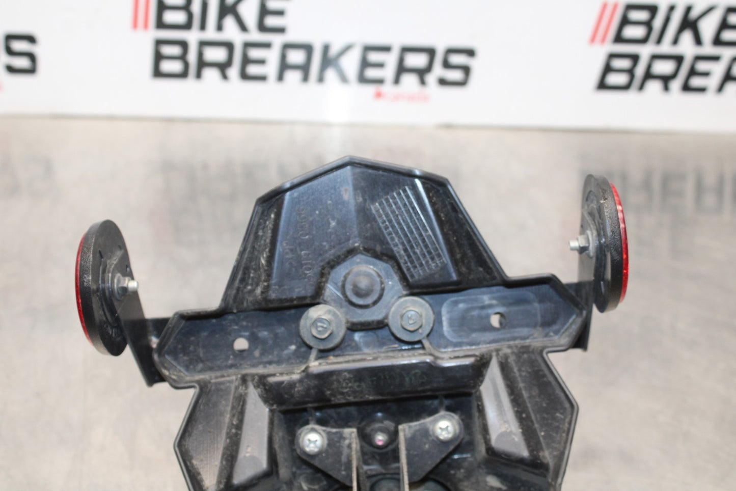 13-17 KAWASAKI NINJA 300 EX300 ABS REAR BACK FENDER MUD GUARD BB187