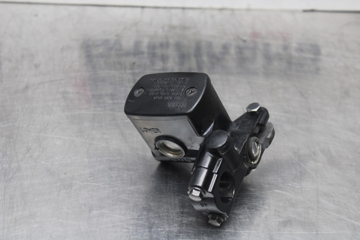 17-18 YAMAHA YZF R3 FRONT BRAKE MASTER CYLINDER BB788