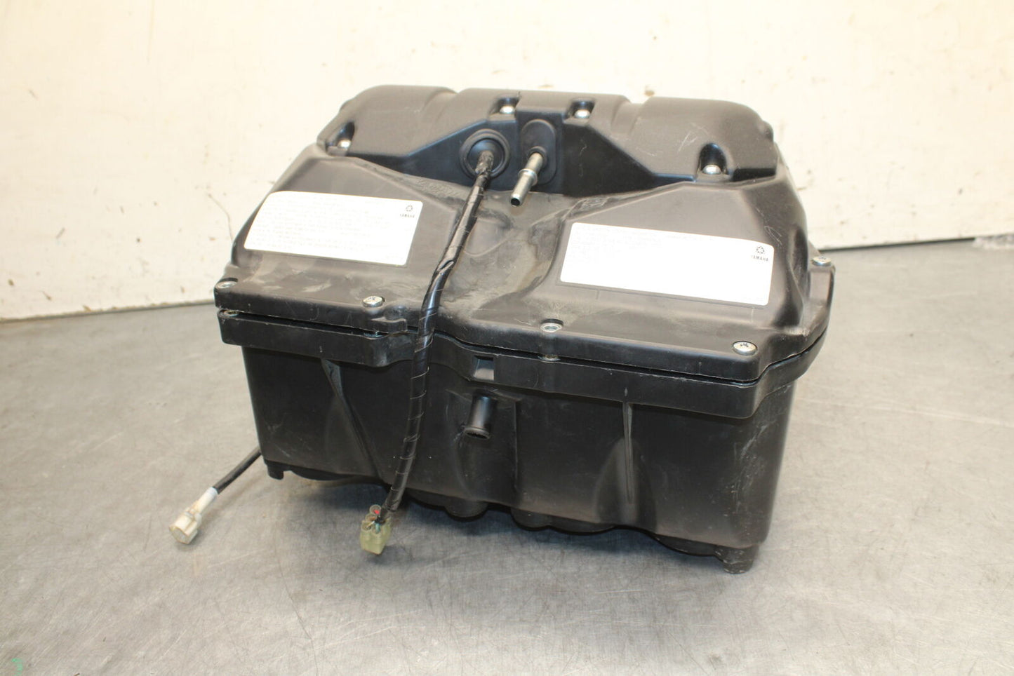 09-14 YAMAHA YZF R1 AIRBOX AIR INTAKE FILTER BOX BB696