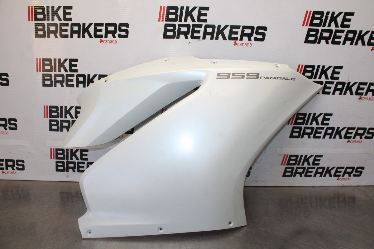 16 DUCATI 959 PANIGALE RIGHT MID UPPER SIDE FAIRING COWL  BB912