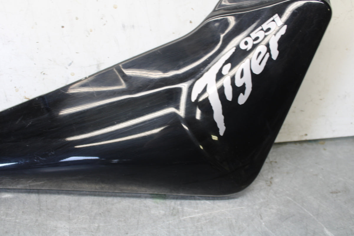 01-06 TRIUMPH TIGER 955I RIGHT LEFT FRONT SIDE SEAT PANELS TRIMS COWLS BB693