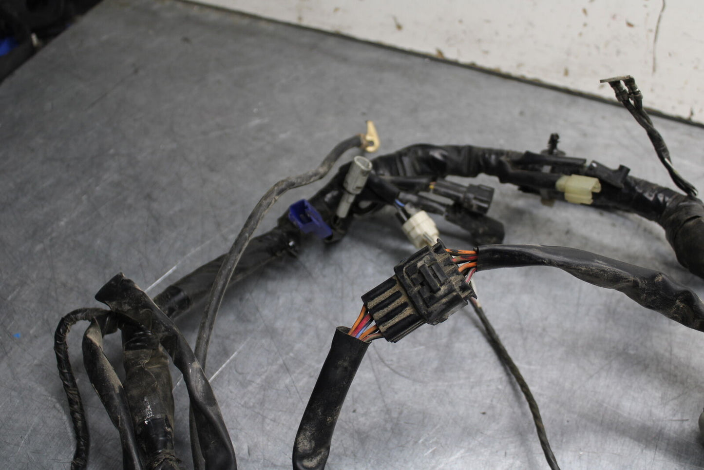 07-08 YAMAHA YZF R1 MAIN ENGINE WIRING HARNESS MOTOR WIRE LOOM BB724