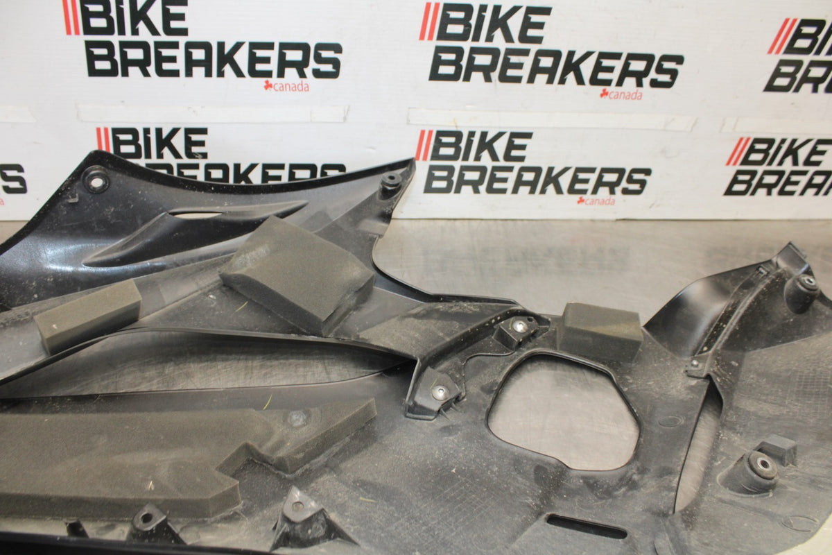 17 YAMAHA YZF R6 RIGHT LOWER MID UPPER SIDE FAIRING COWL  BB922