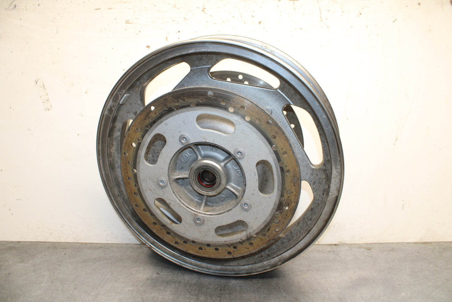 03-08 KAWASAKI VULCAN 1600 FRONT WHEEL FRONT RIM BB754