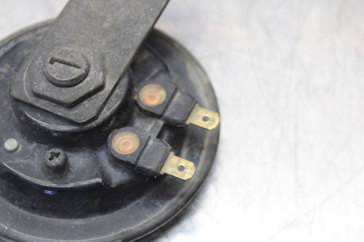 98-05 HONDA SUPER HAWK 1000 VTR1000F HORN SIGNAL BB152