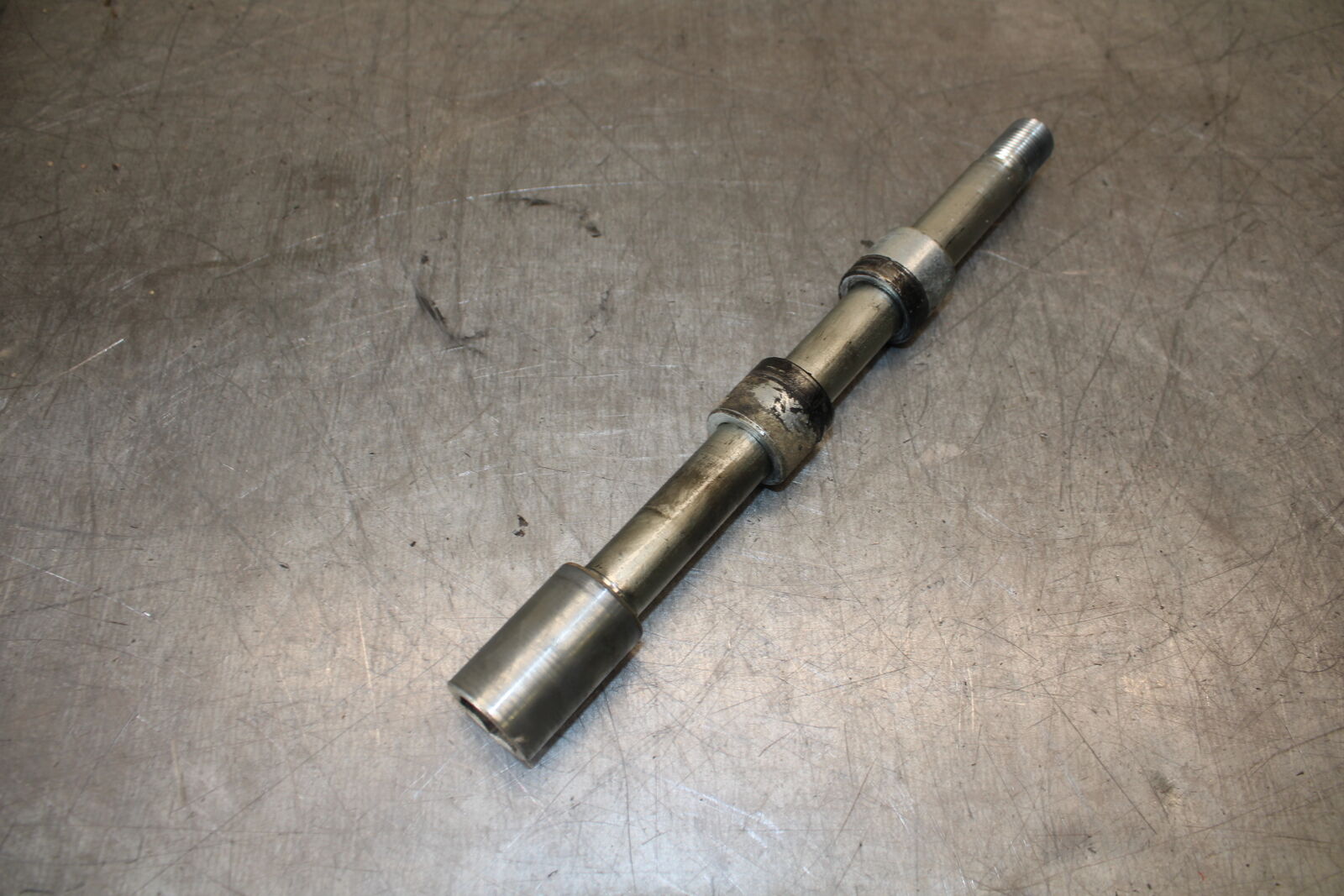 13-15 HONDA CBR500R FRONT WHEEL RIM AXLE PIVOT BOLT 44301-MGZ-J00 BB704