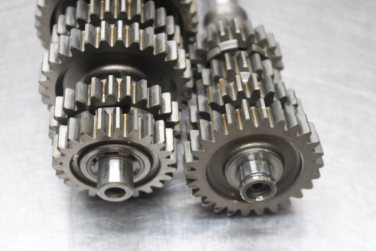 05-09 SUZUKI BOULEVARD C90 ENGINE MOTOR TRANSMISSION TRANNY GEARS BB918