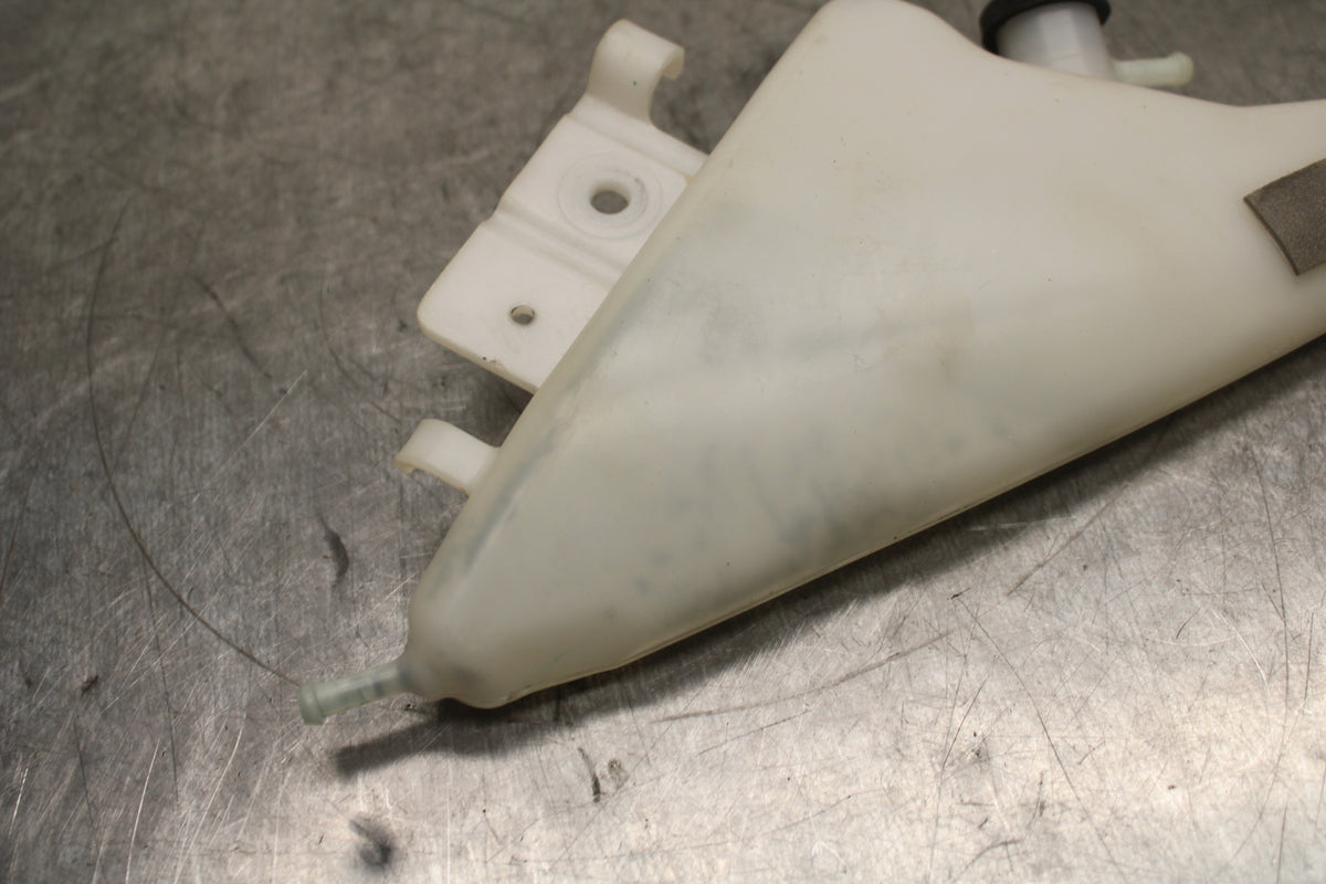 13 SUZUKI GSXR750 COOLANT WATER TANK RESERVOIR BOTTLE BB110