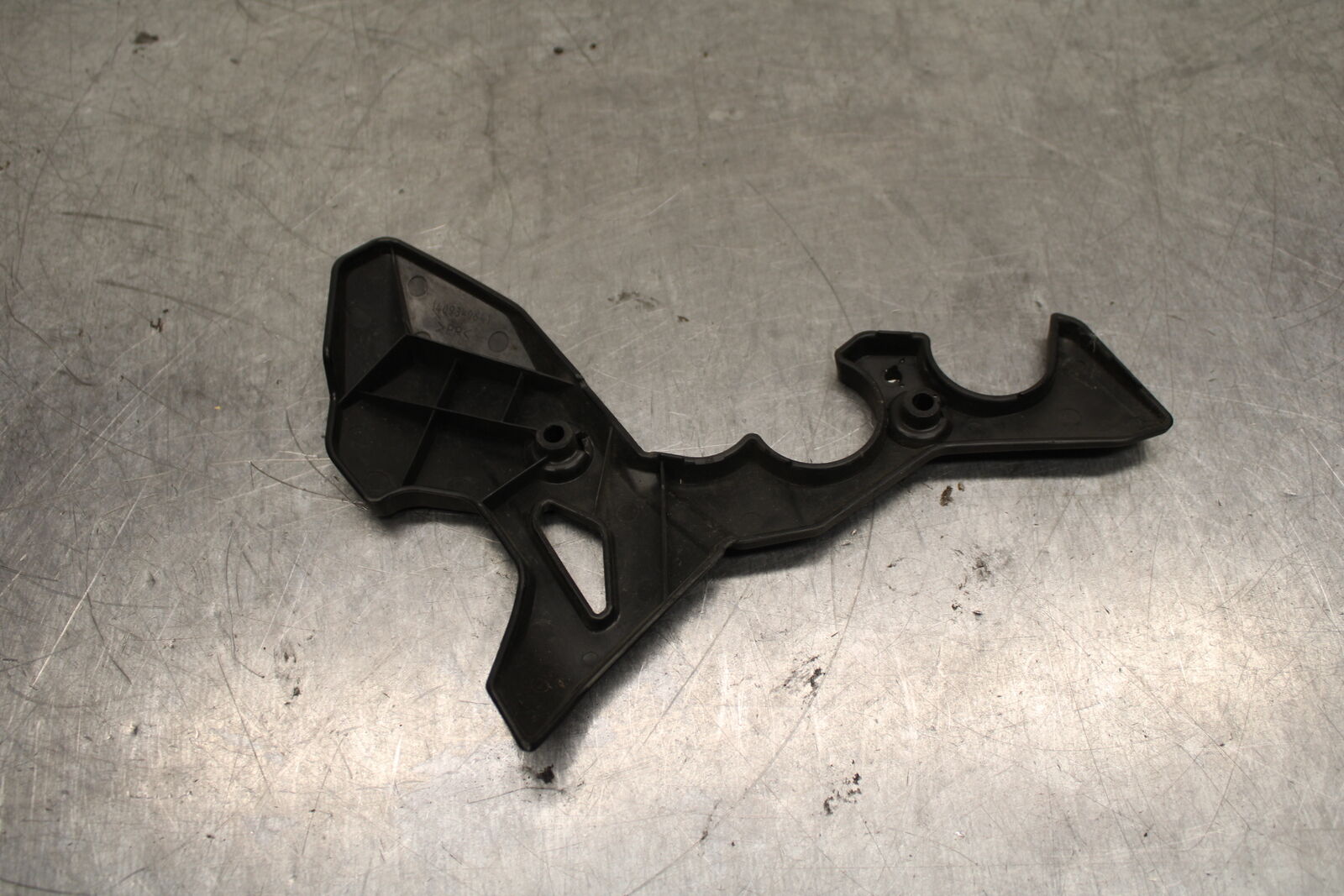 19-22 KAWASAKI Z400 RIGHT FRAME/ REARSET SIDE COVER COWL PANEL BB738