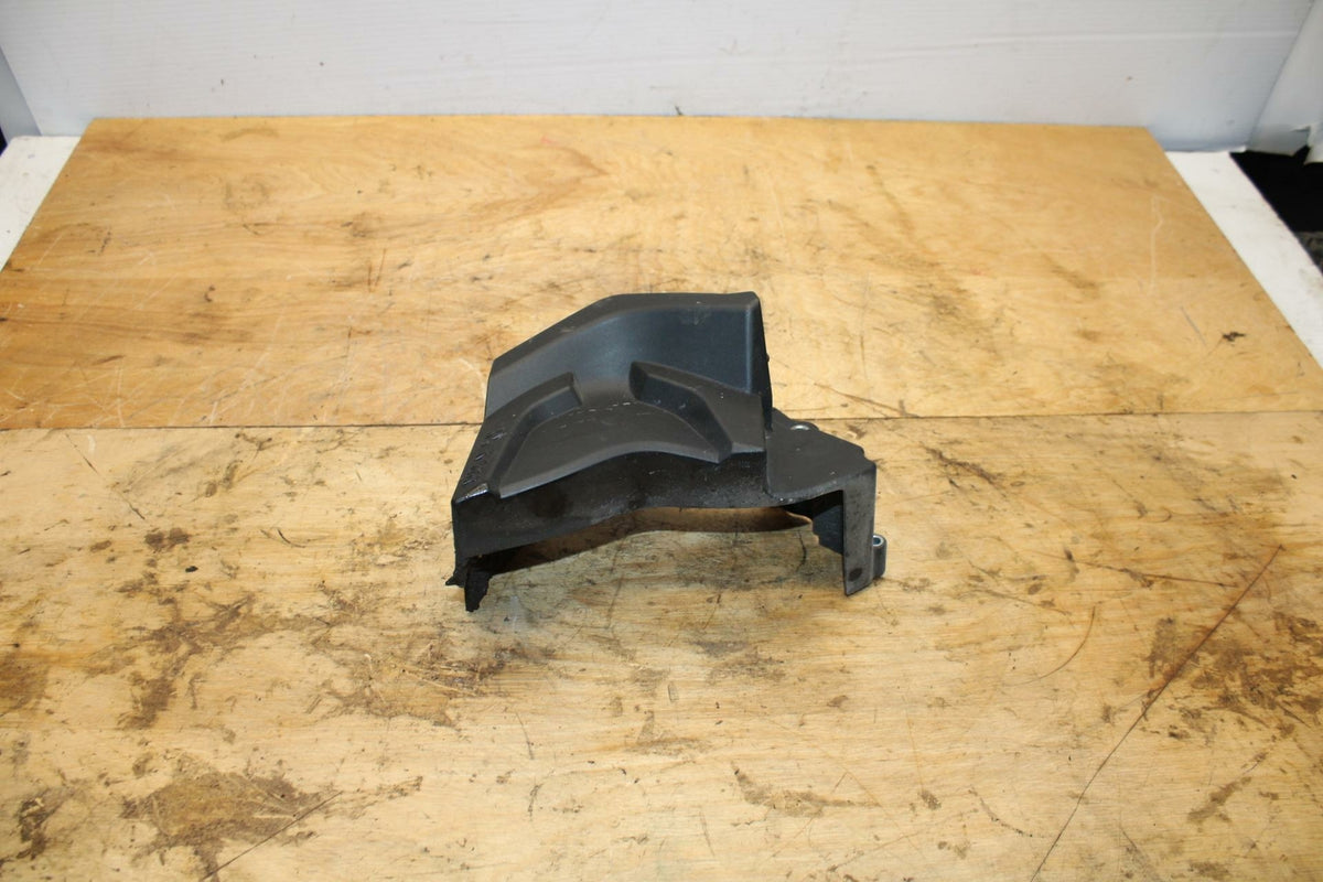 07-08 YAMAHA YZF R1 ENGINE SPROCKET COVER BB333